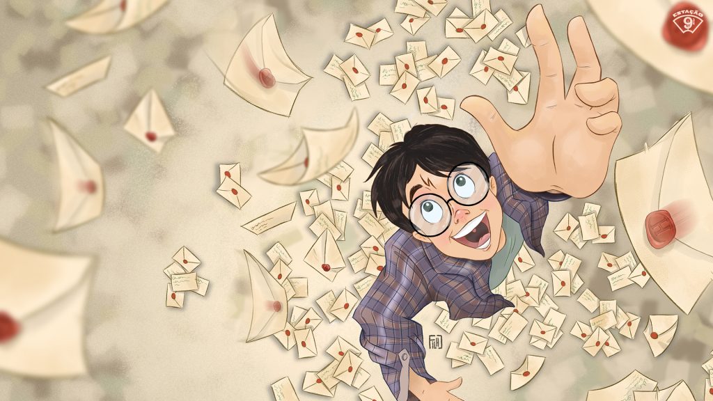 Ilustração em que Harry Potter é visto de cima, pulando, o braço estendido no ar com a mão direita grande devido a perspectiva. No chão, um acumulado de cartas de Hogwarts, a sua volta. Algumas cartas ainda caem em direção ao chão, uma delas bem perto de sua mão.